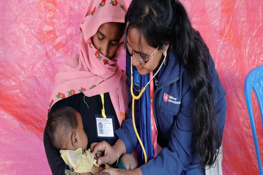 Improving healthcare in refugee camps