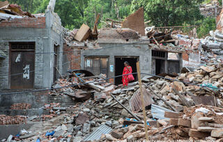 Nothilfe und Wiederaufbau nach Erdbeben