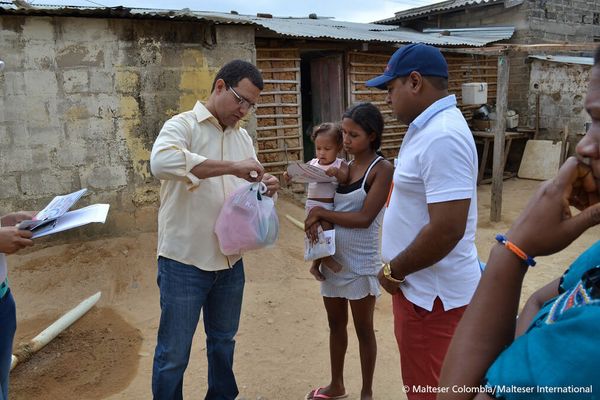 Verteilung Zika-Vorsorge-Kits in Kolumbien