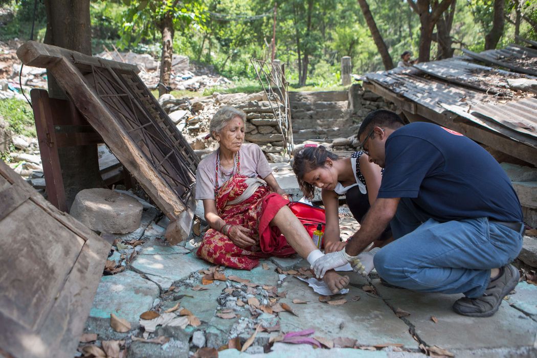 Nothilfe und Wiederaufbau nach Erdbeben in Nepal