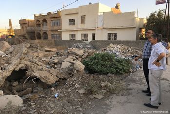 Zerstörte Häuser in der Ninewa-Ebene